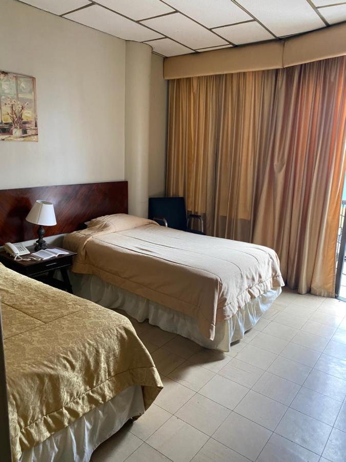 Hotel Rizzo Гуаякиль Экстерьер фото
