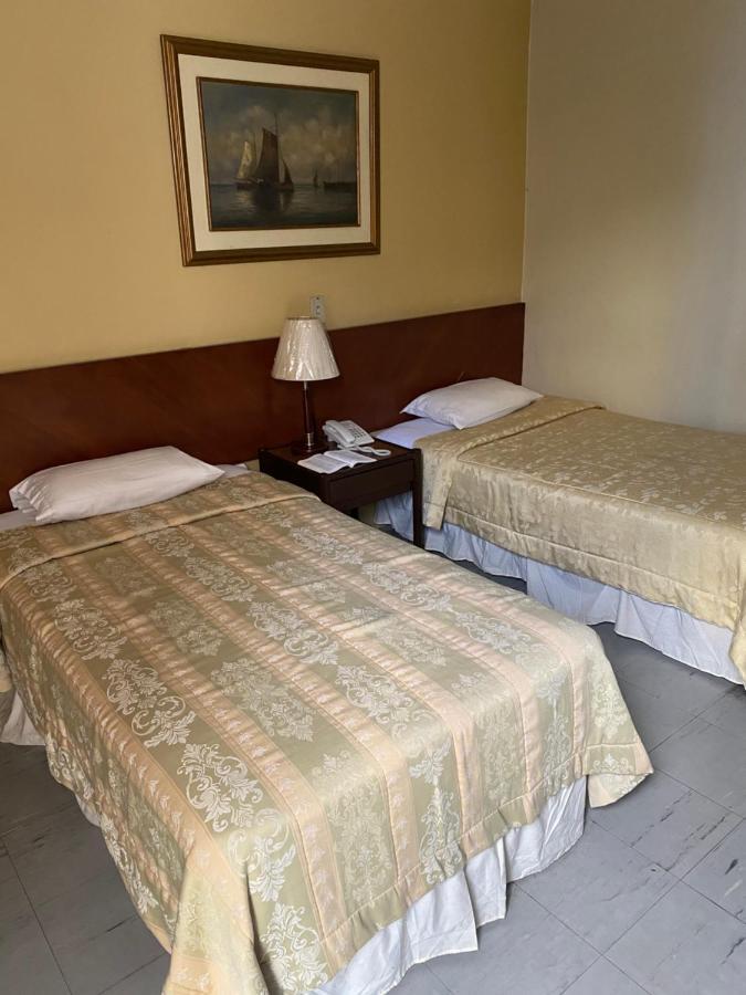 Hotel Rizzo Гуаякиль Экстерьер фото