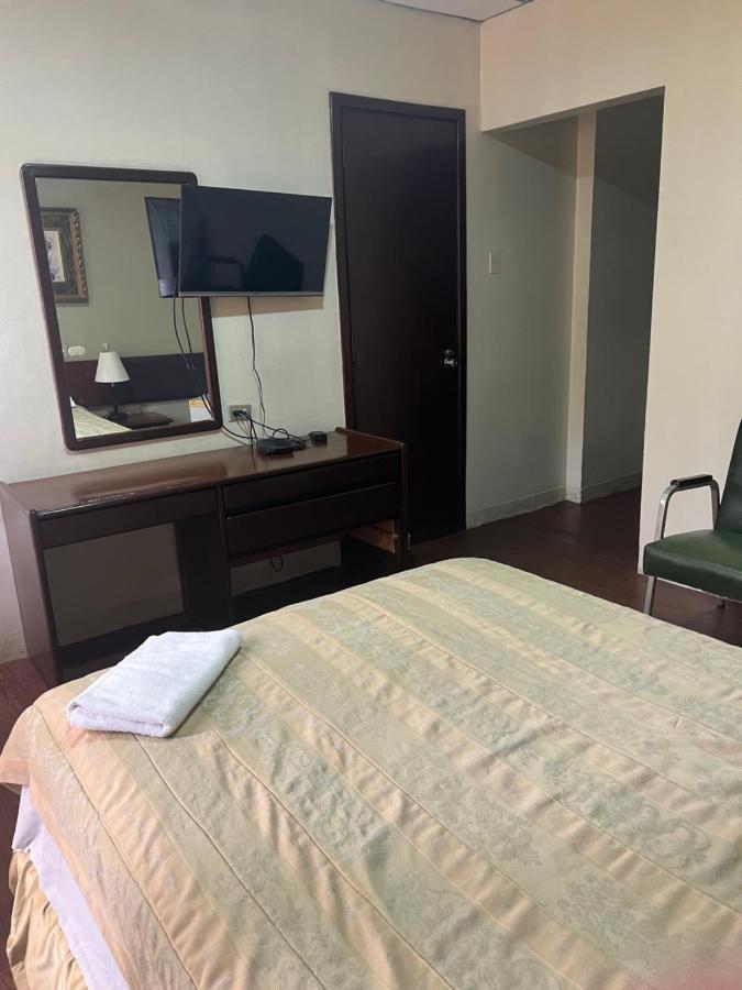 Hotel Rizzo Гуаякиль Экстерьер фото