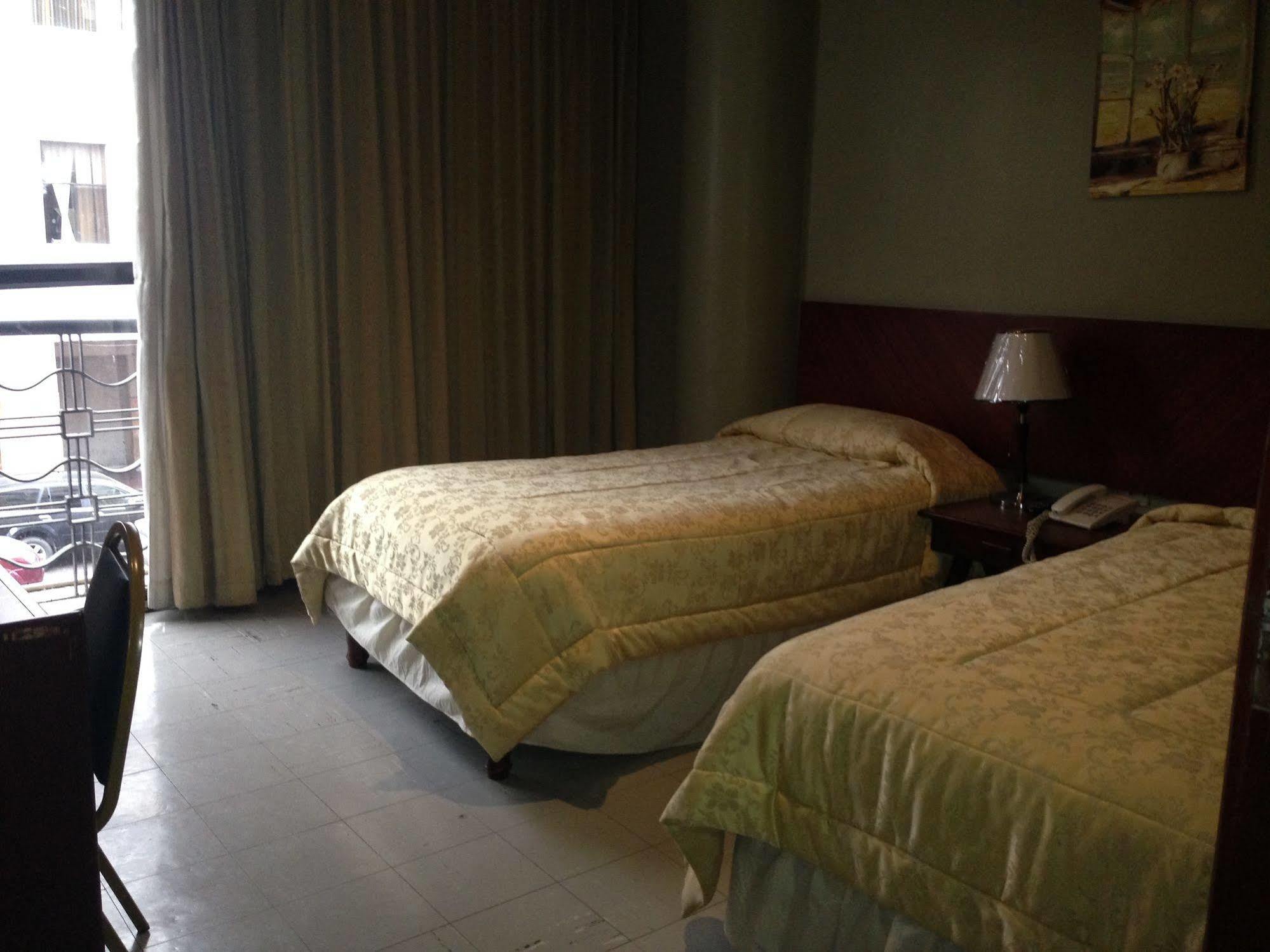 Hotel Rizzo Гуаякиль Экстерьер фото