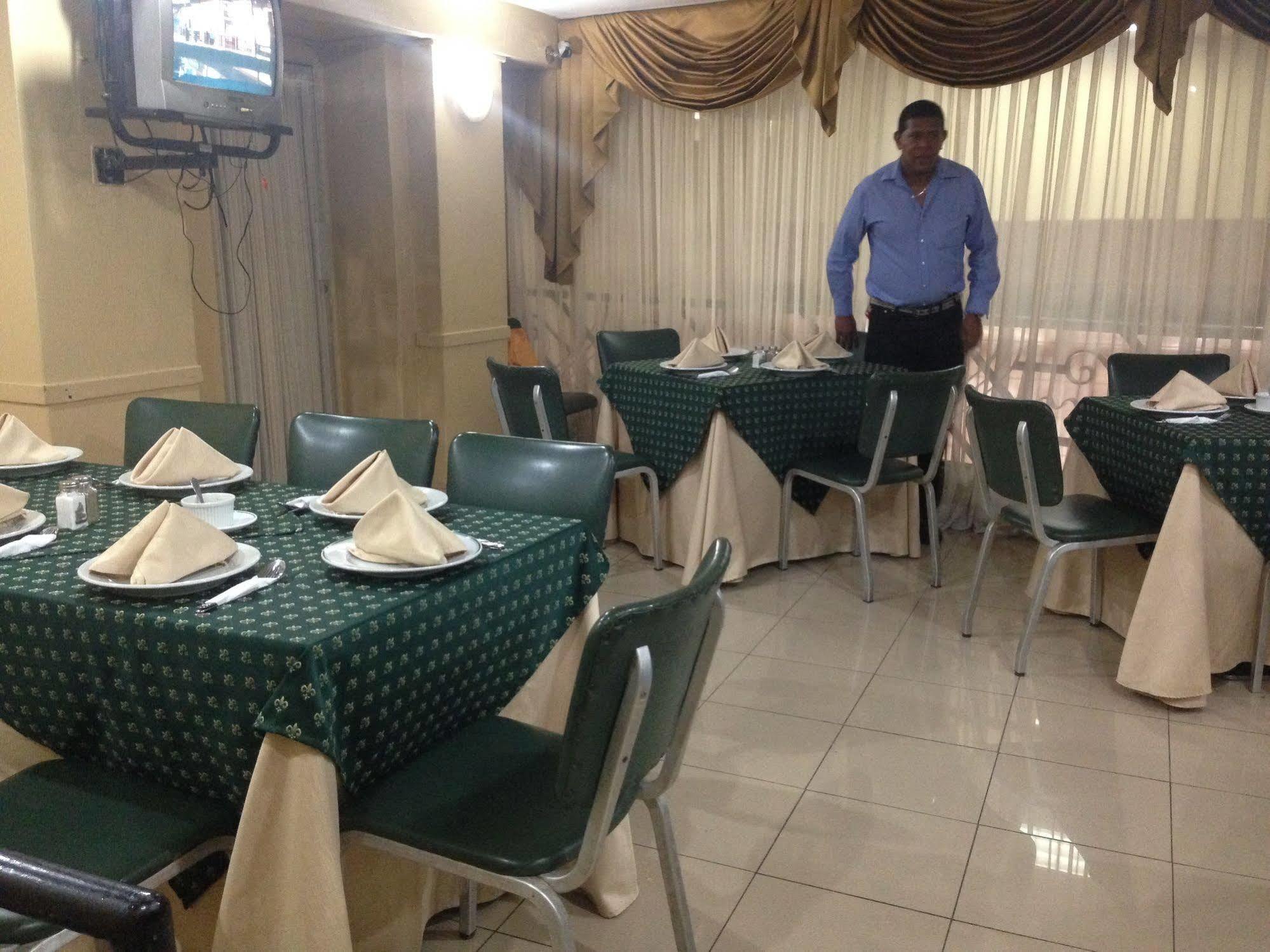 Hotel Rizzo Гуаякиль Экстерьер фото